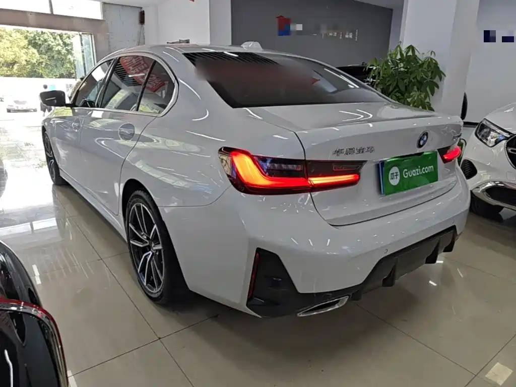 BMW 3 Series — миниатюра 5