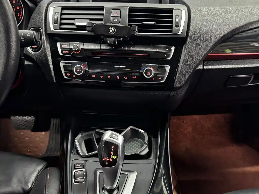 BMW 1 Series (Import) — миниатюра 21
