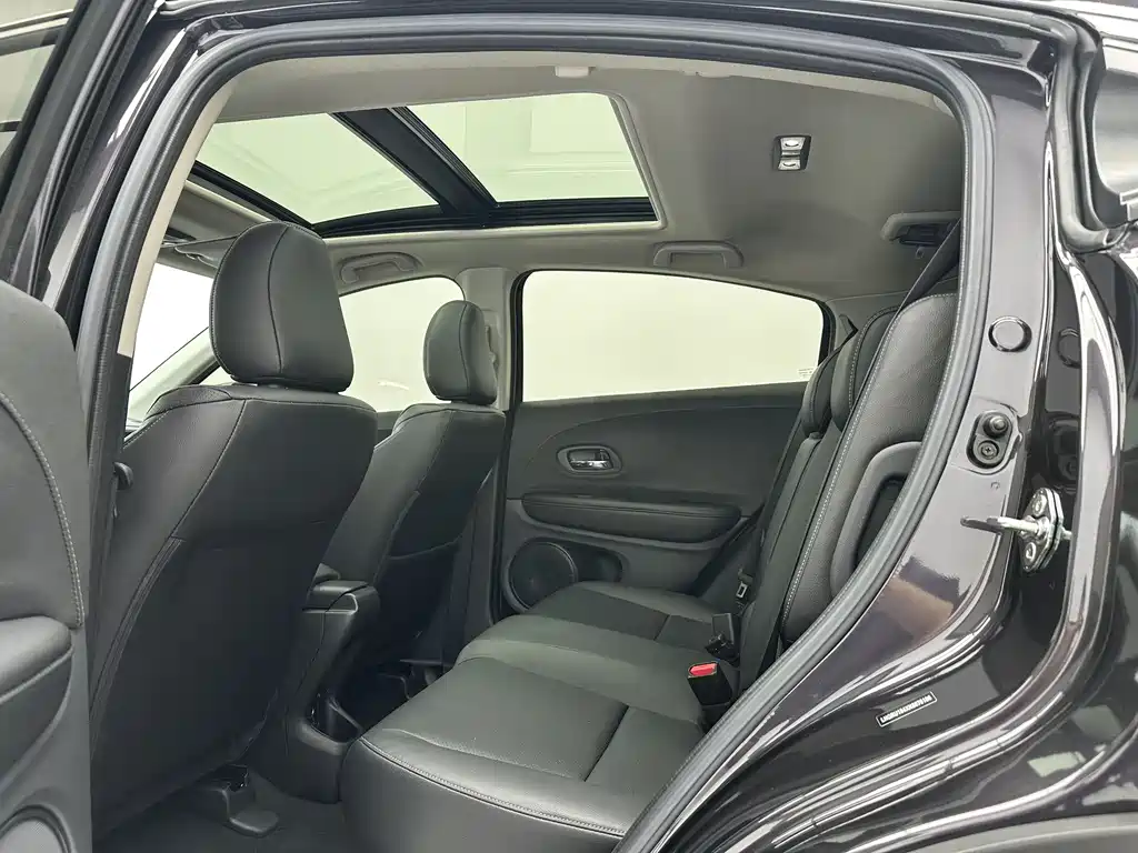 Honda Vezel 2022 1.5L CVT