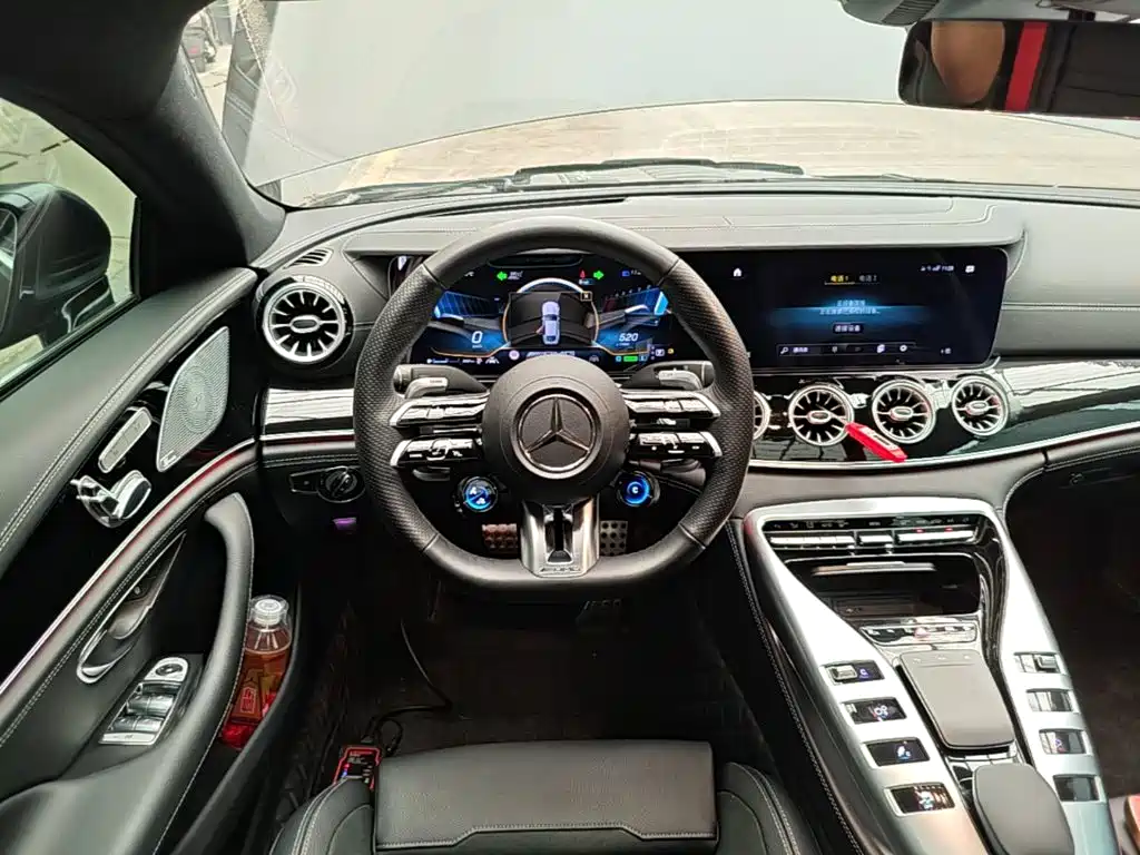 Mercedes-Benz AMG GT — миниатюра 11