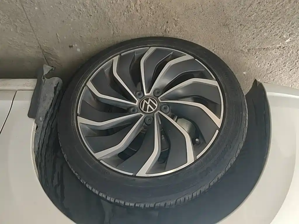 Volkswagen Golf — миниатюра 23