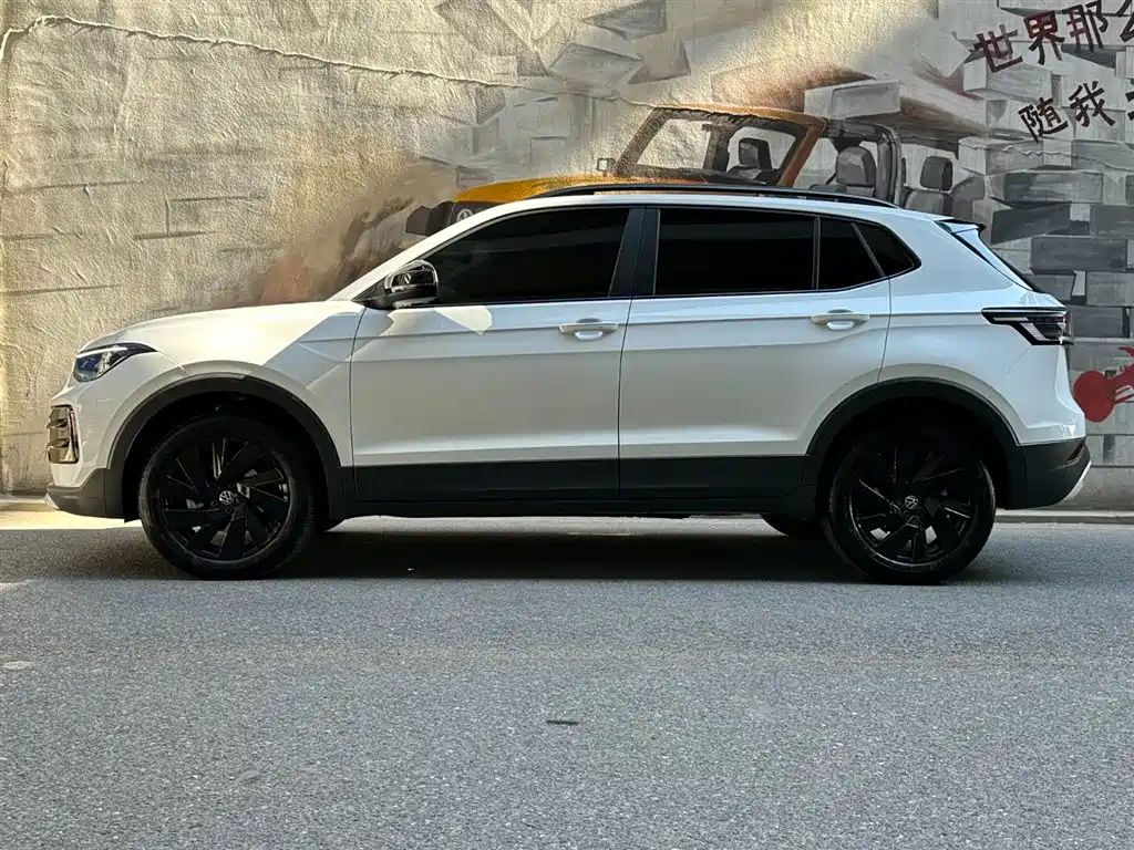 Volkswagen Tharu 2025 1.5L