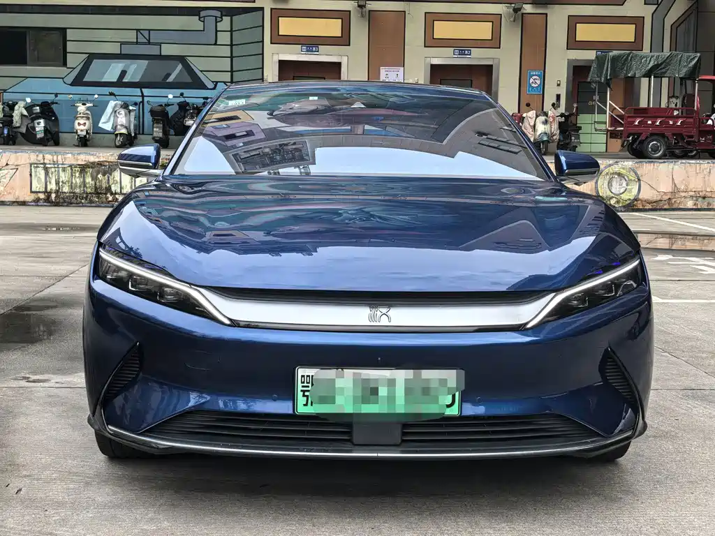 BYD Han — миниатюра 2
