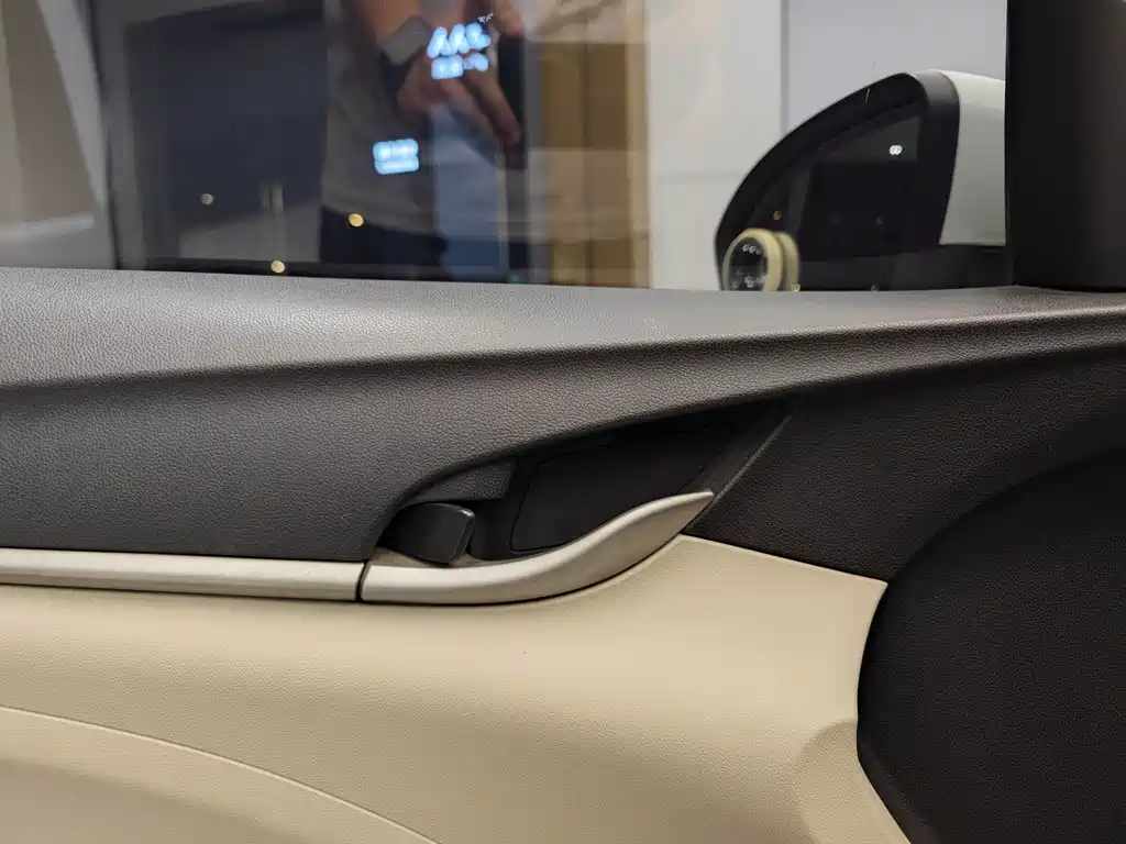 Buick Excelle — миниатюра 7