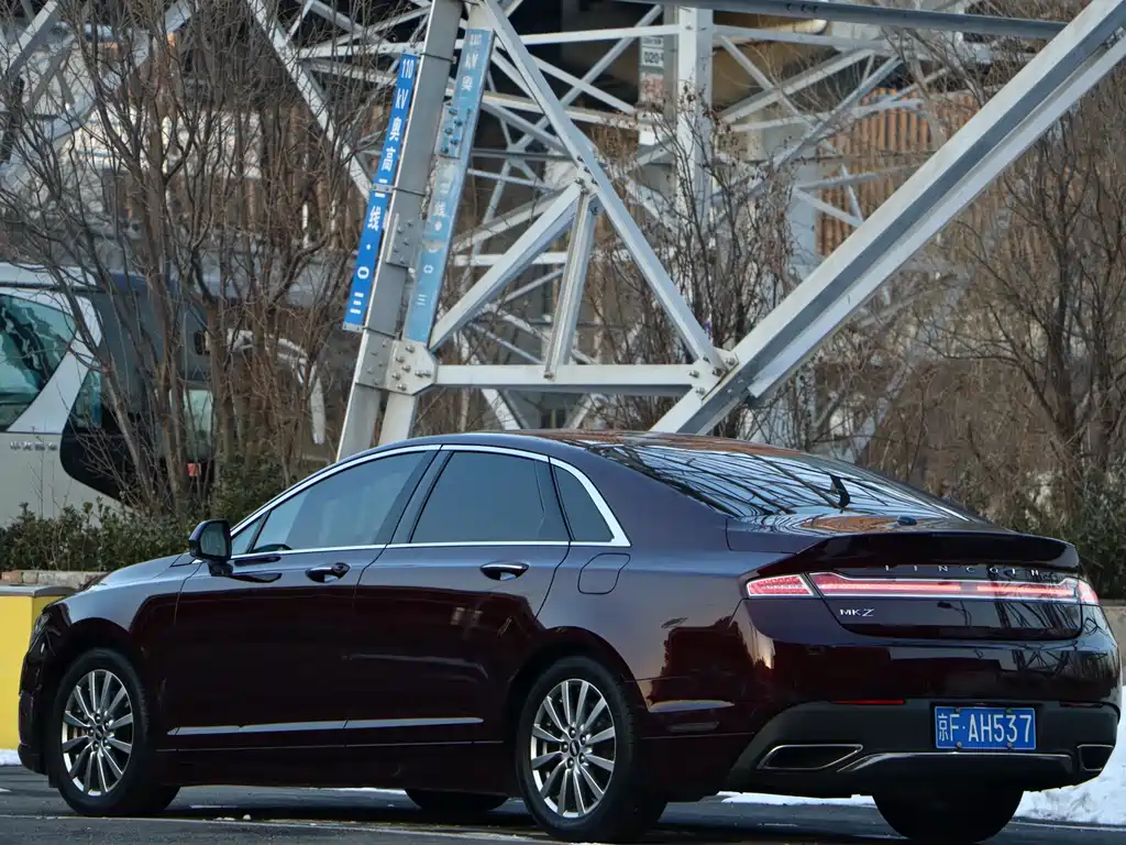 LINCOLN MKZ