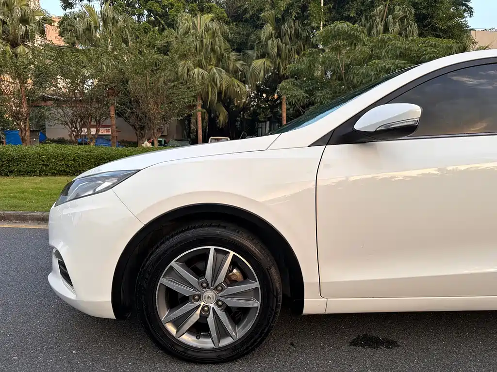 Changan Eado XT — миниатюра 33