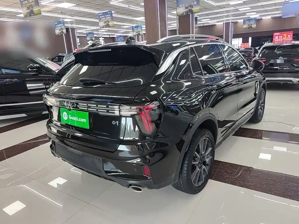 Lynk & Co 01 — миниатюра 7