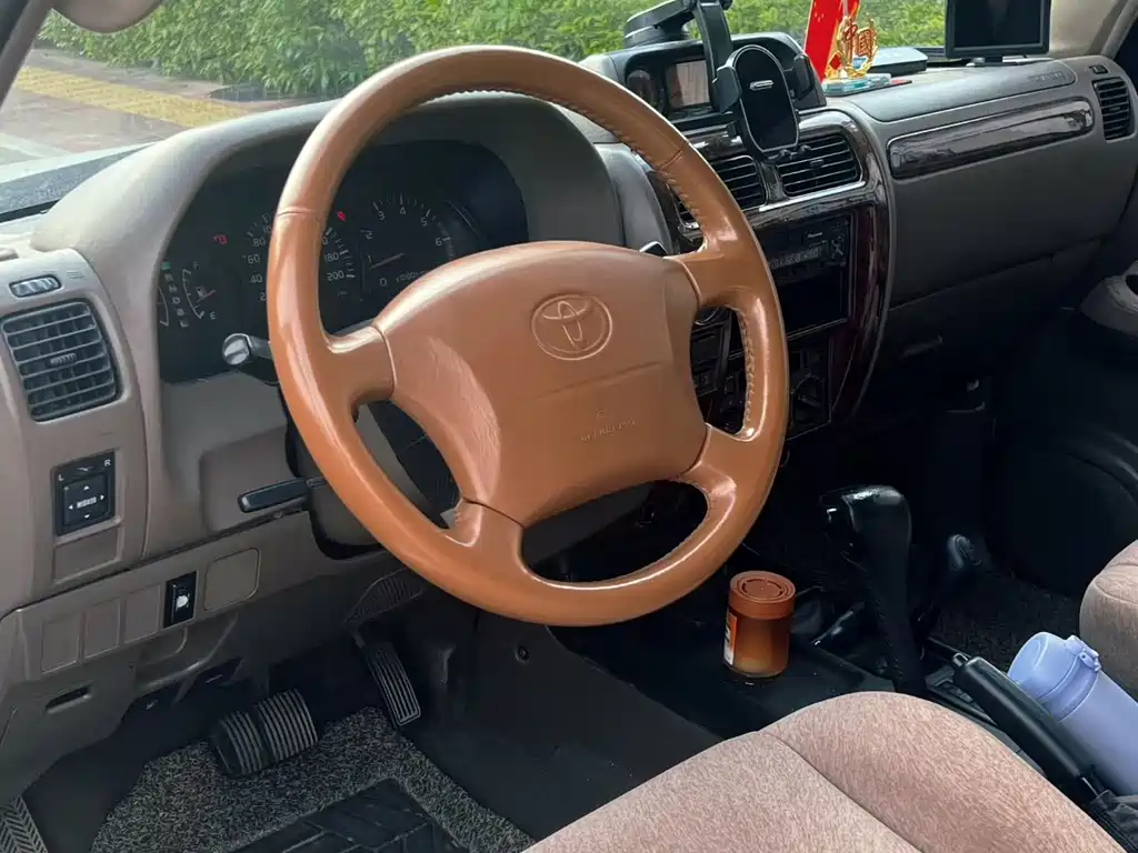 Toyota Prado (Import) — миниатюра 6