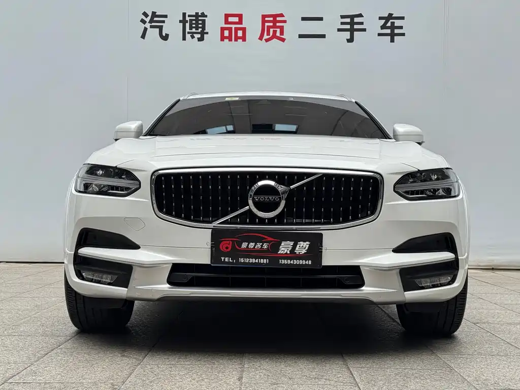 Volvo V90 — миниатюра 2