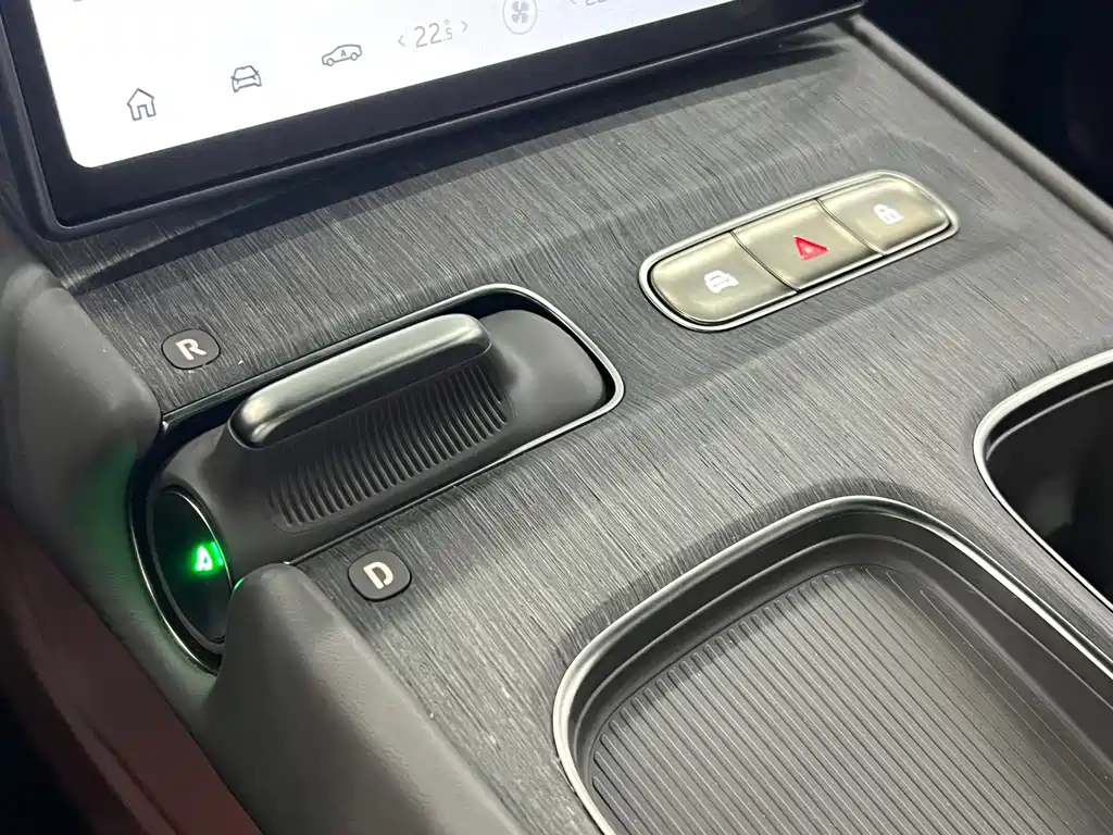 NIO ET7 — миниатюра 14