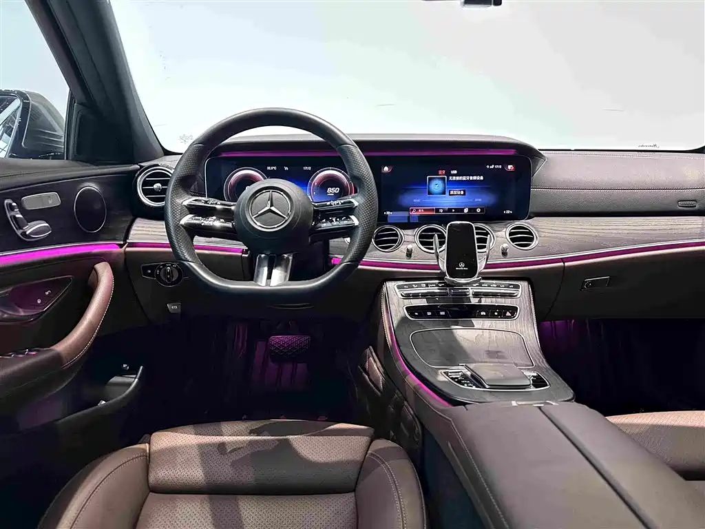 Mercedes-Benz E-Class — миниатюра 15