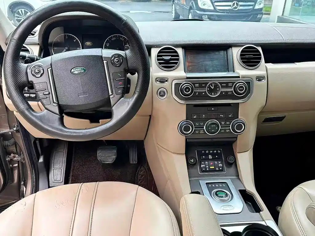 Land Rover Discovery 2014 3.0 SDV6 HSE