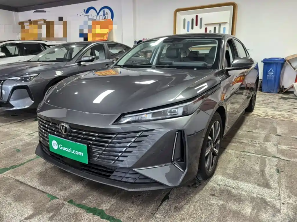 Changan Eado — миниатюра 2
