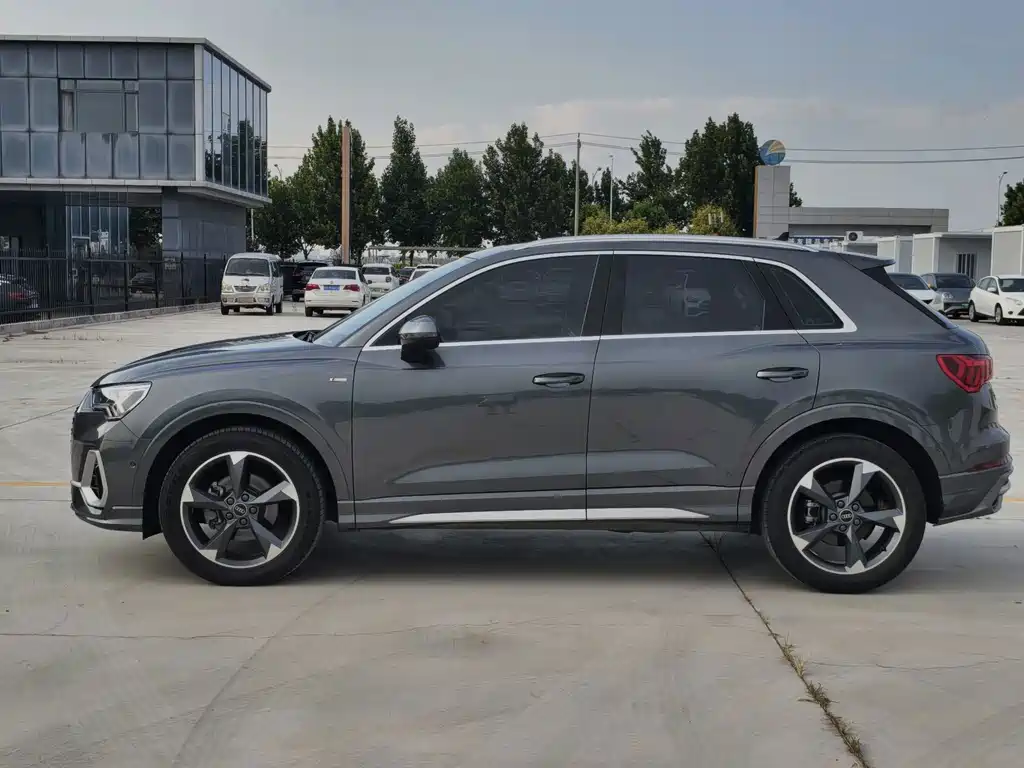 Audi Q3 — миниатюра 4