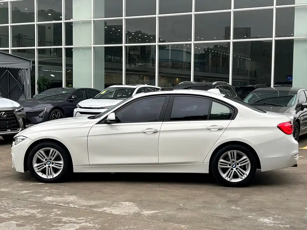 BMW 3 Series 3 2016 320i Fashion