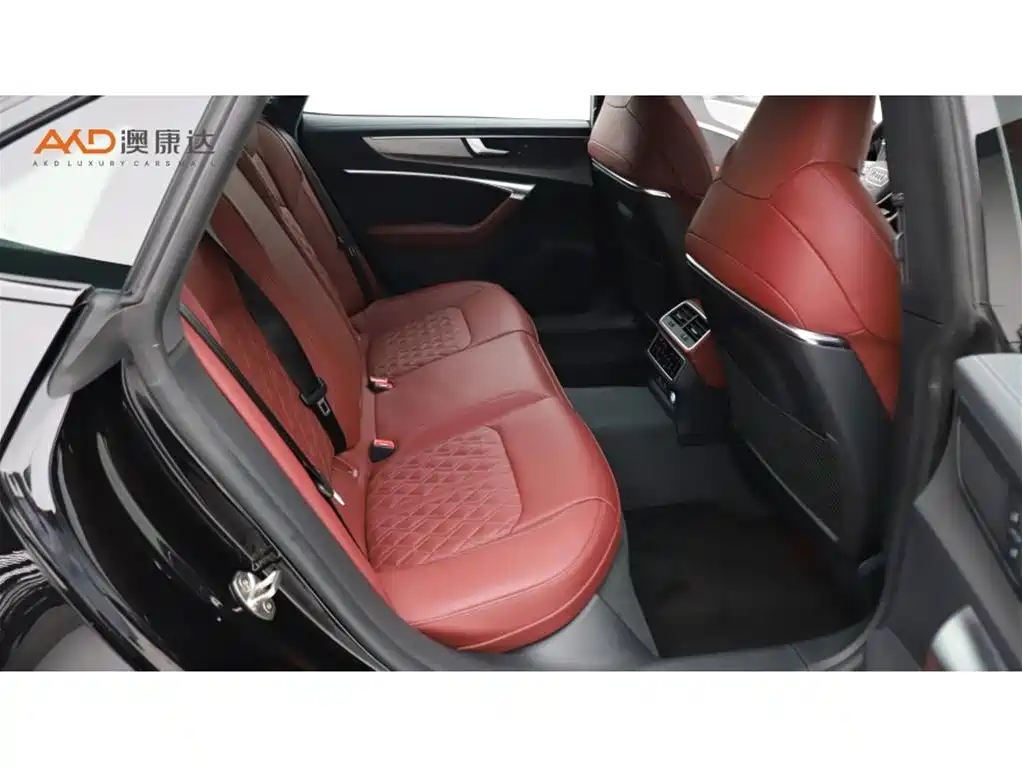Audi A7L — миниатюра 8