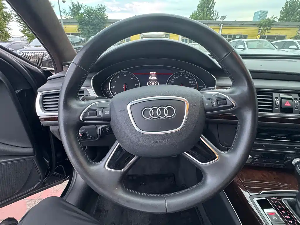 Audi A6L — миниатюра 7