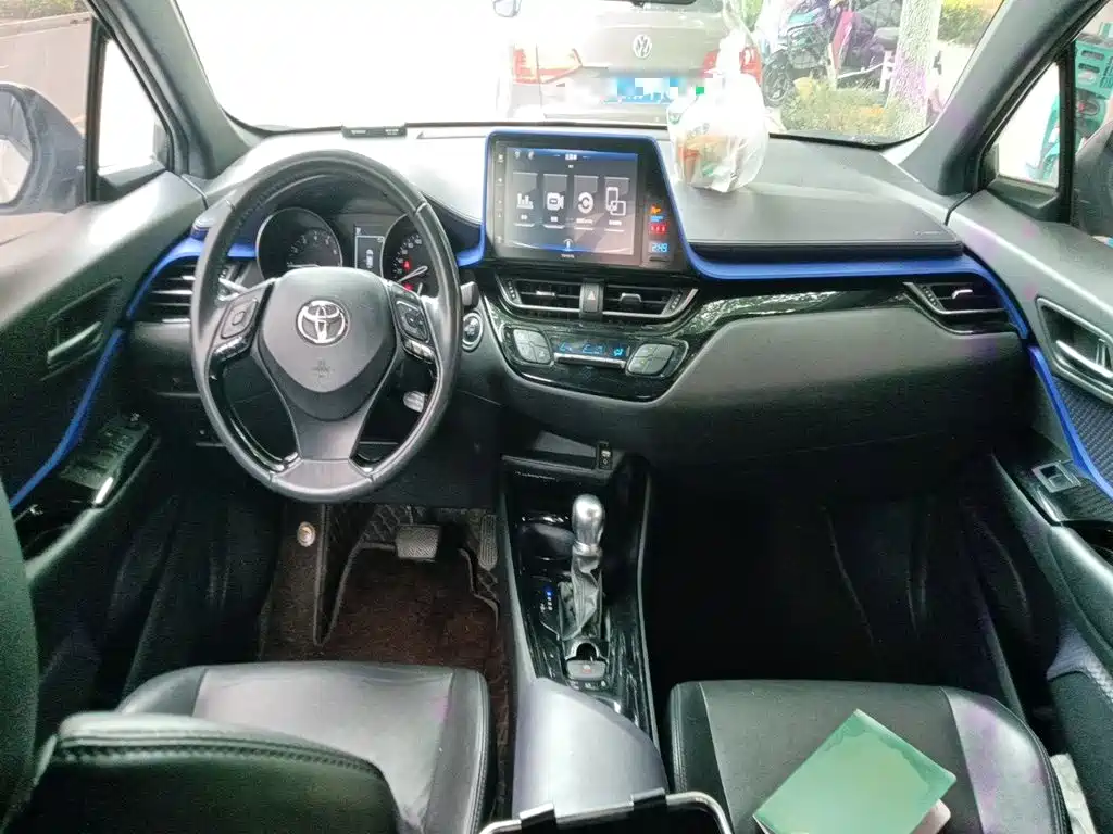 Toyota IZOA — миниатюра 13