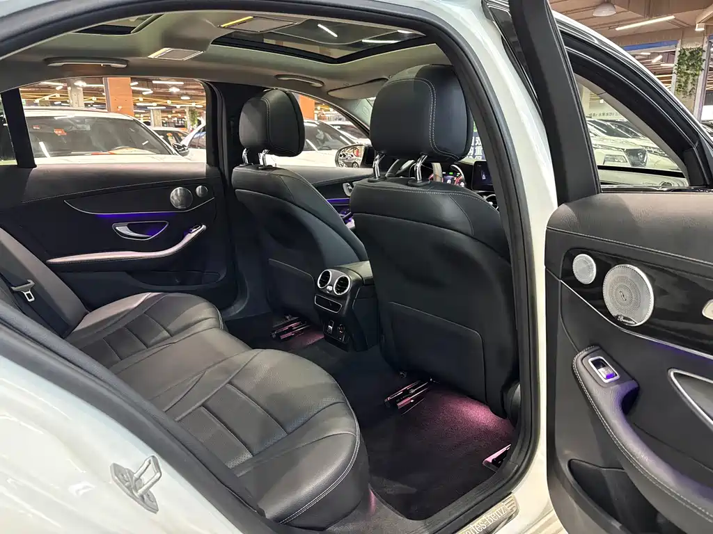 Mercedes-Benz C-Class — миниатюра 28