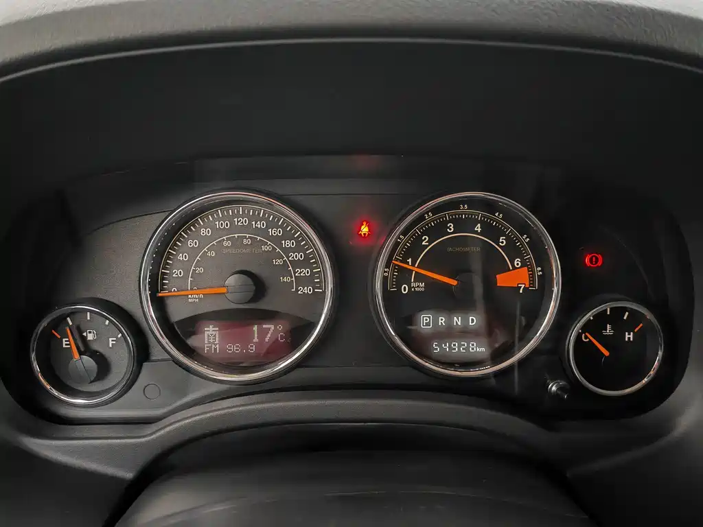 Jeep Patriot — миниатюра 4