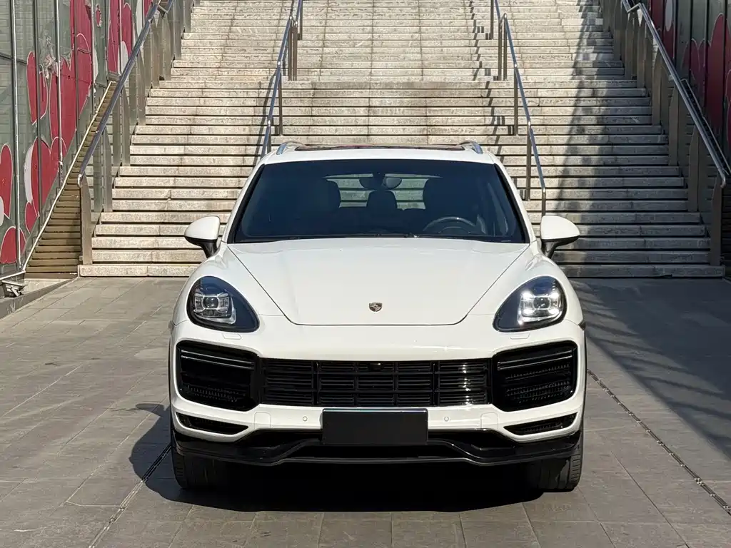Porsche Cayenne — миниатюра 2