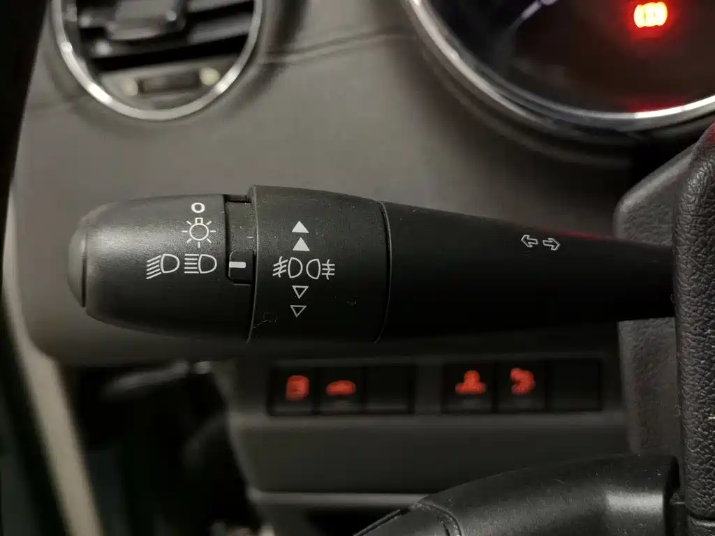 Peugeot 3008 — миниатюра 21