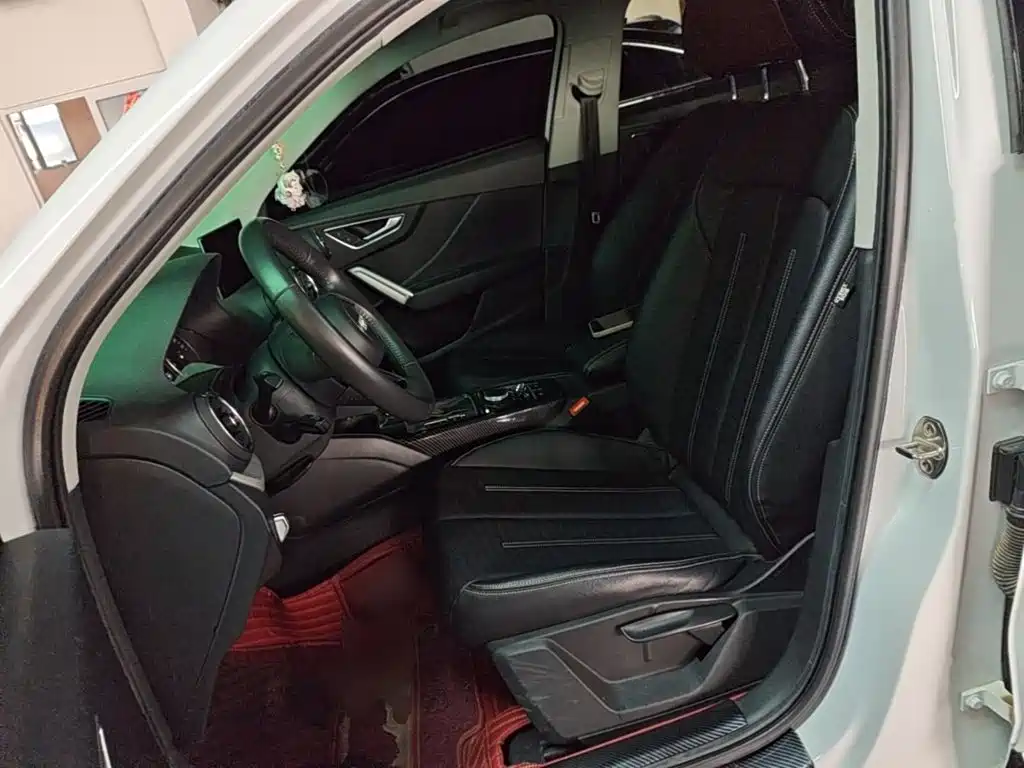Audi Q2L — миниатюра 15