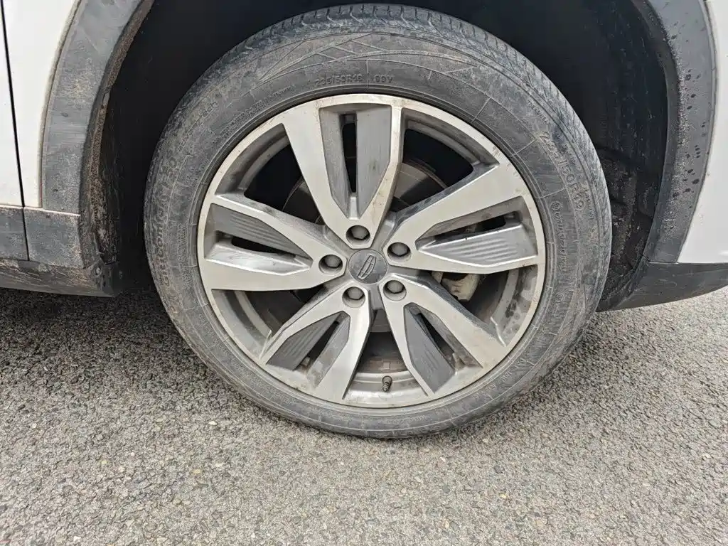Geely Haoyue — миниатюра 24