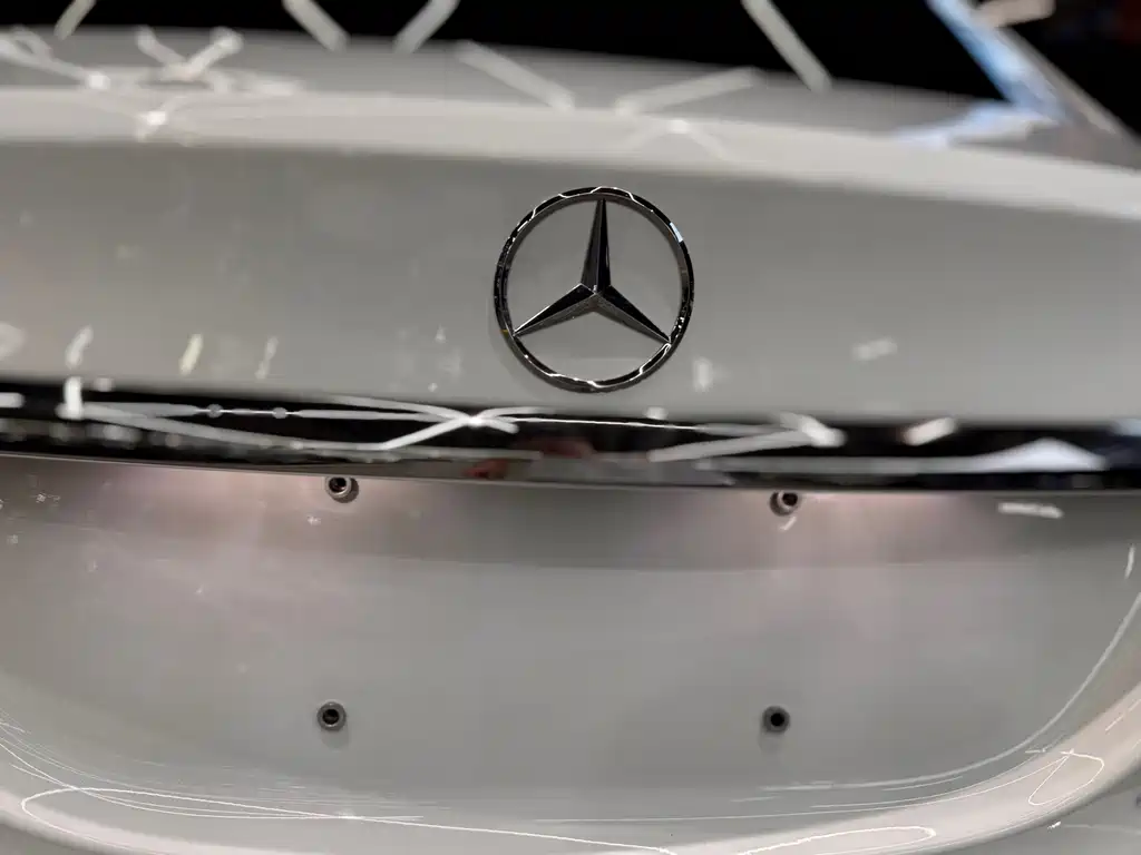 Mercedes-Benz C-Class — миниатюра 8