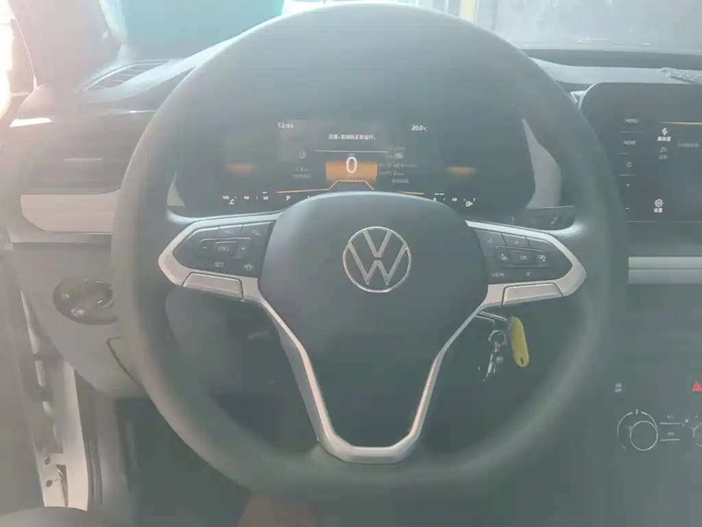 Volkswagen Tharu — миниатюра 11
