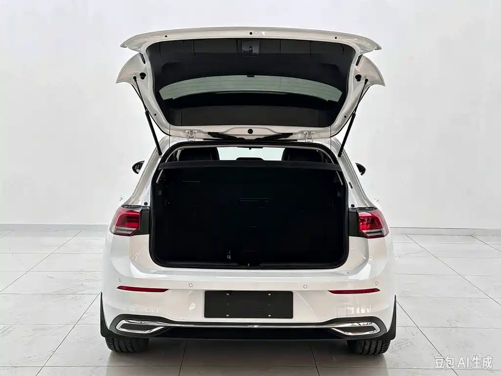 Volkswagen Golf — миниатюра 8