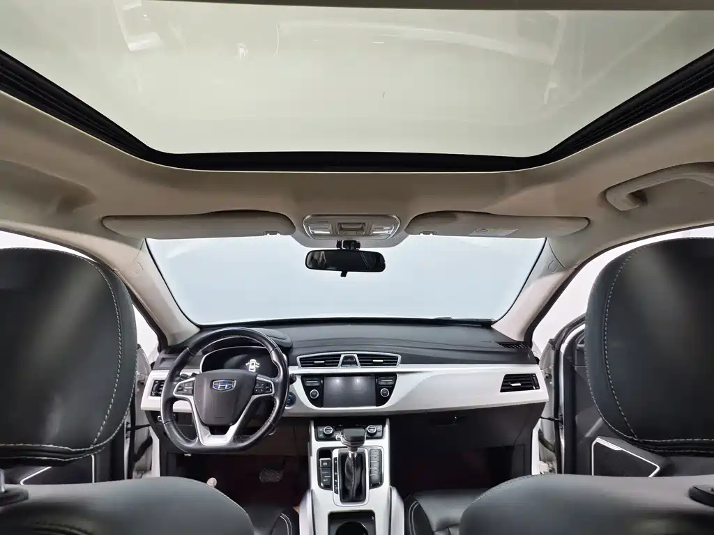 Geely Boyue — миниатюра 10