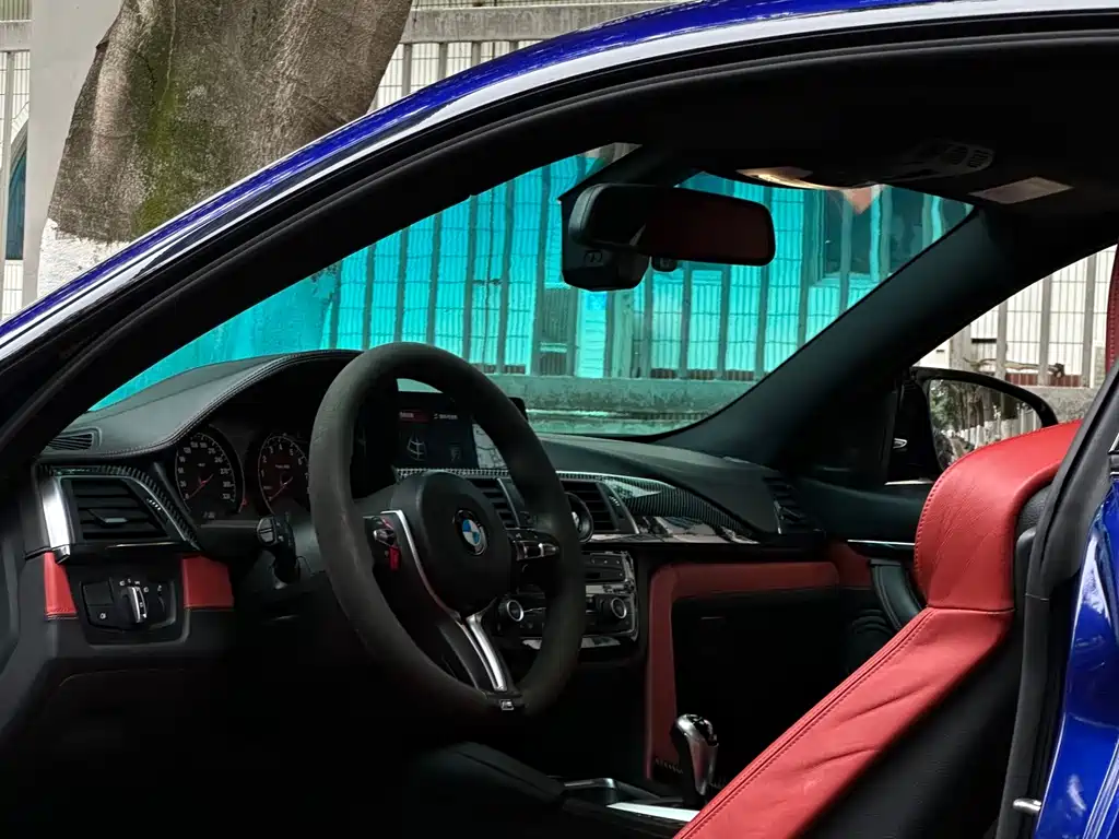 BMW M4 2018 M4