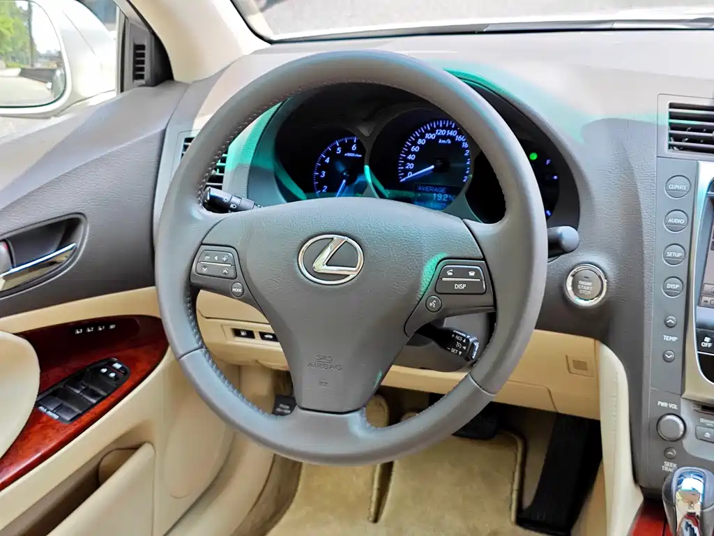 Lexus GS — миниатюра 14
