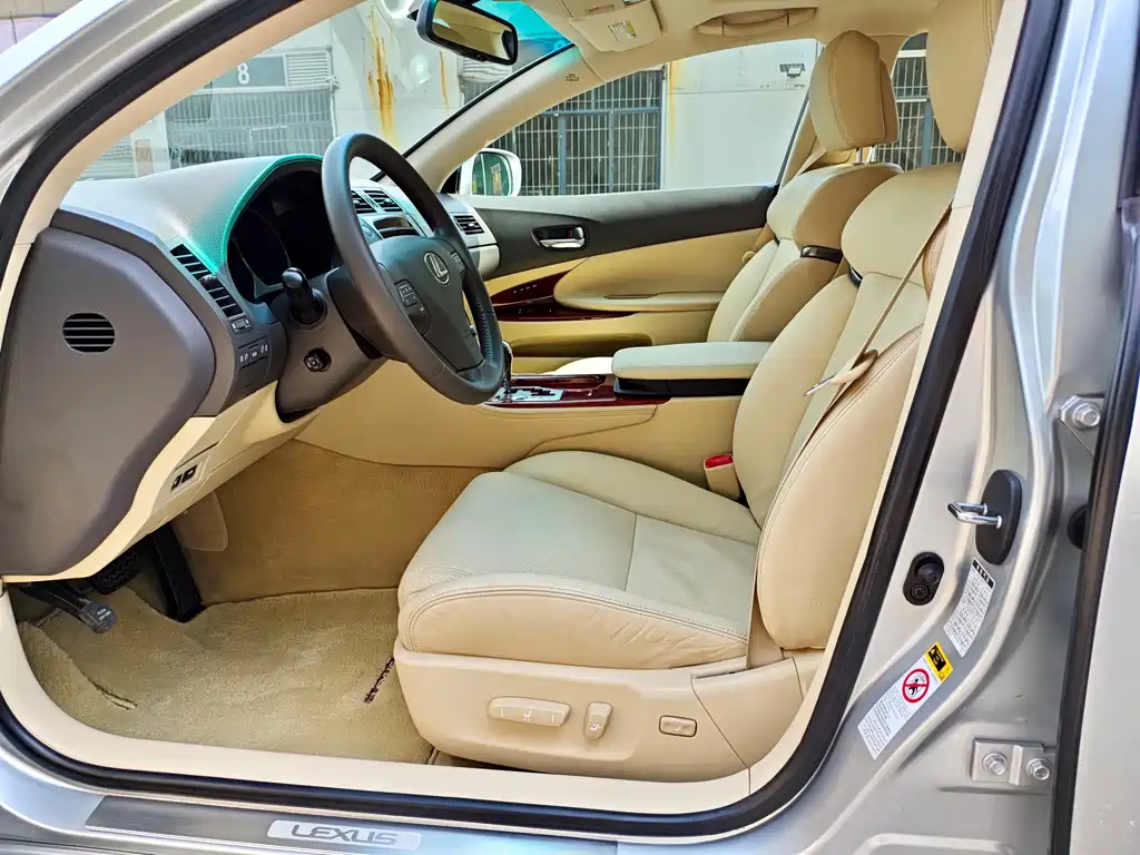 Lexus GS — миниатюра 9