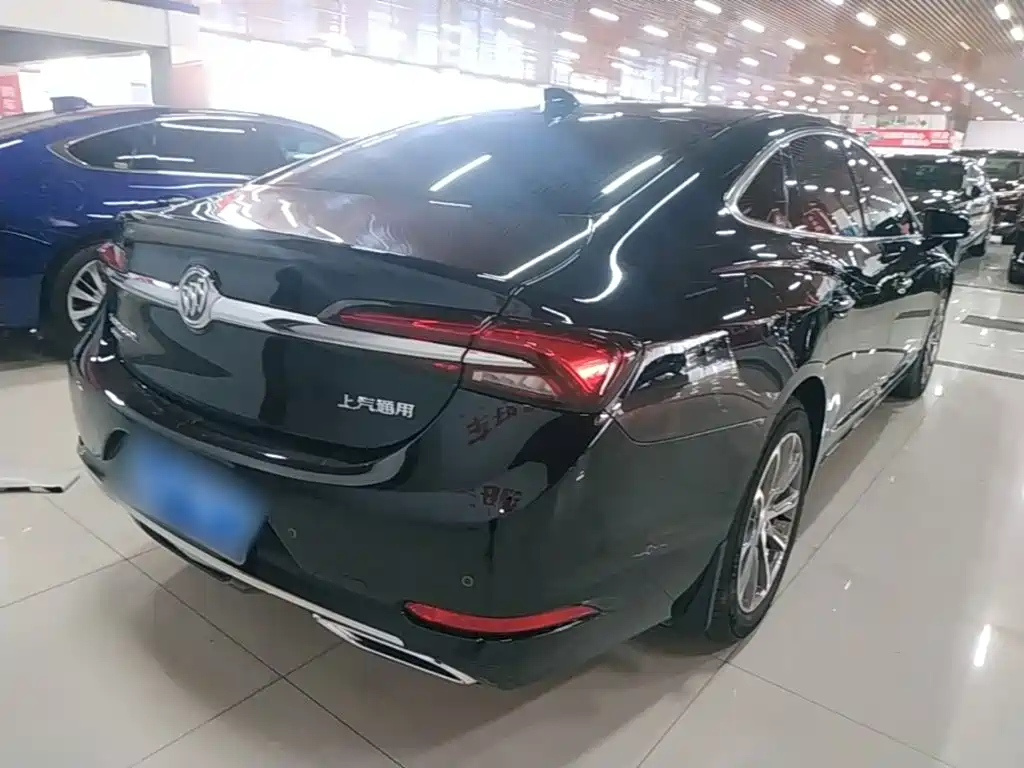 Buick LaCrosse — миниатюра 7