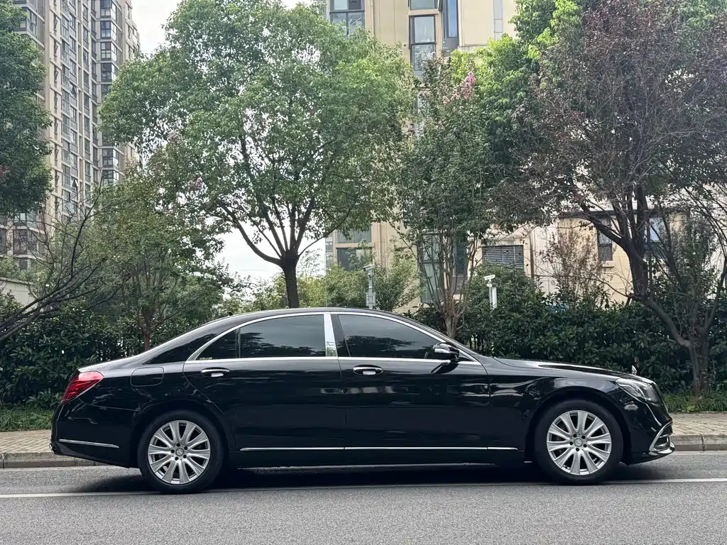 MERCEDES-BENZ S CLASS