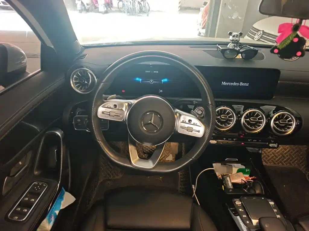 Mercedes-Benz A-Class — миниатюра 3