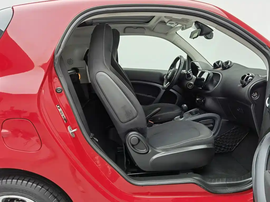 smart Smart Fortwo — миниатюра 23