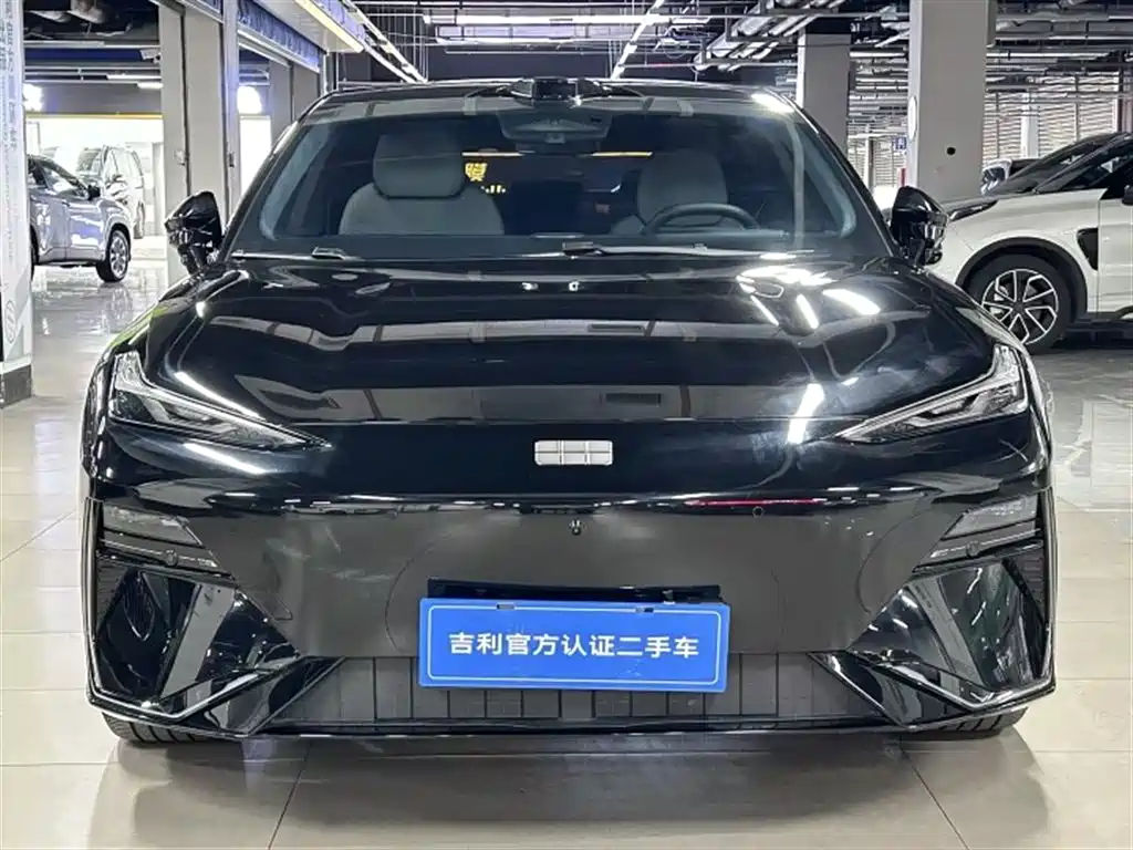 GEELY GALAXY GALAXY E8