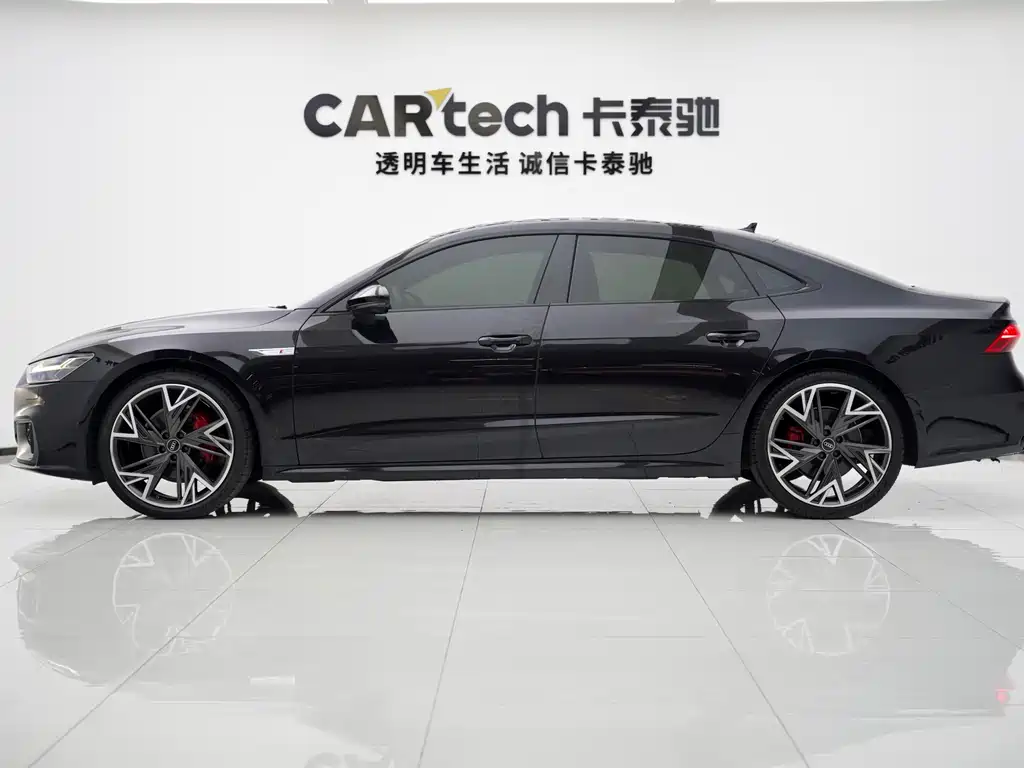 Audi A7L — миниатюра 13