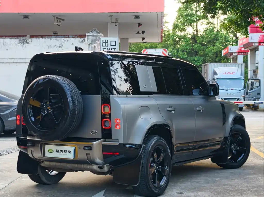 Land Rover Defender — миниатюра 14