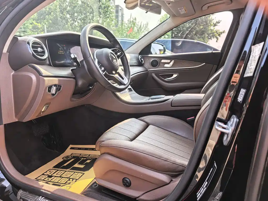 Mercedes-Benz E-Class E 2019 E 200 L 4MATIC