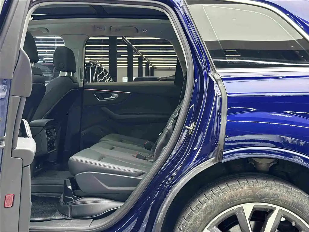 Audi Q7 2021 55 TFSI quattro S line Sport