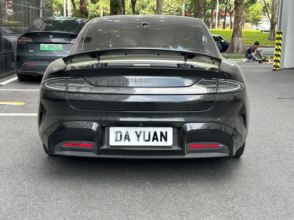 Xiaomi SU7 — миниатюра 8