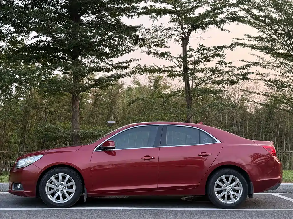 Chevrolet Malibu — миниатюра 4