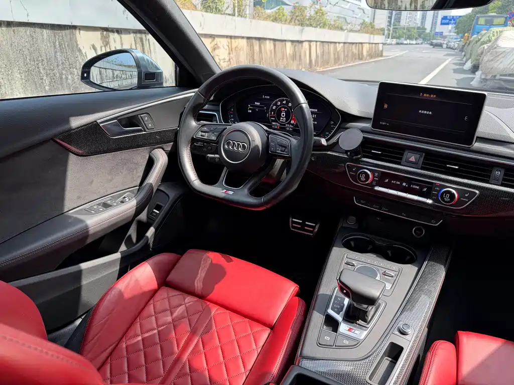 Audi S4 — миниатюра 28
