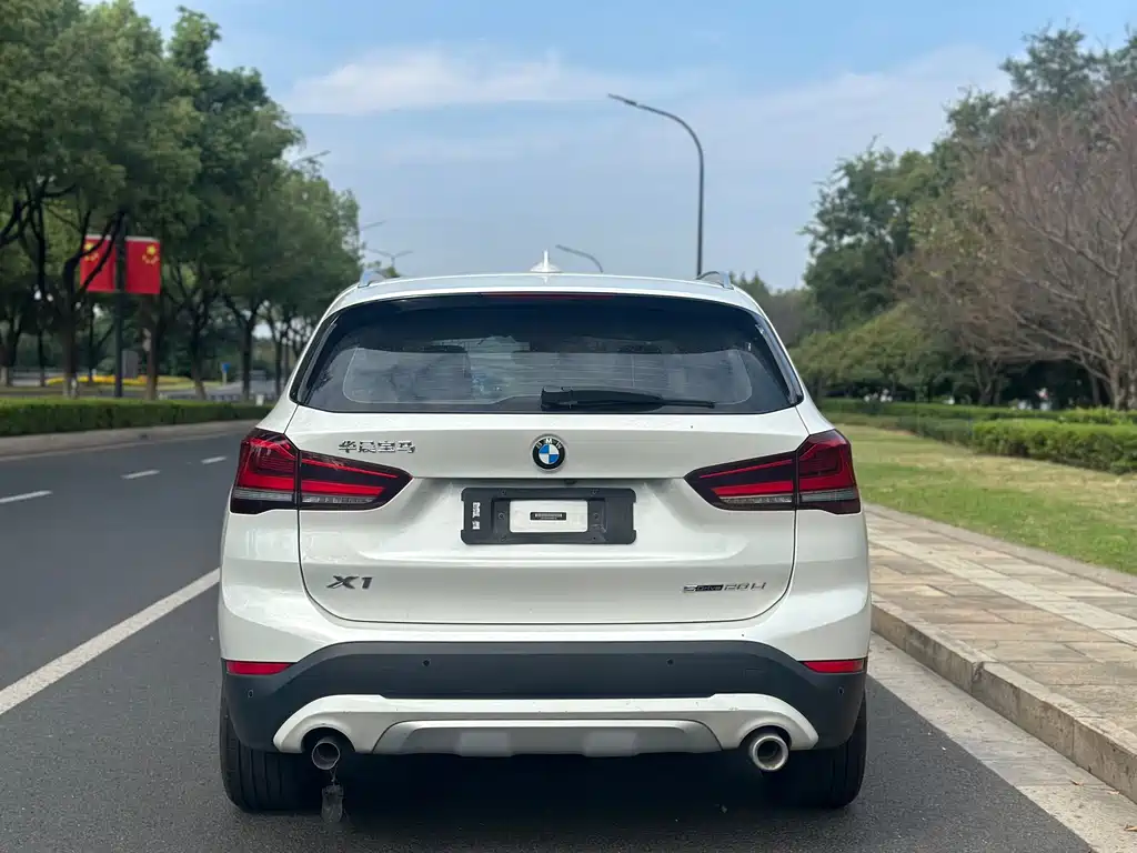 BMW X1 — миниатюра 8