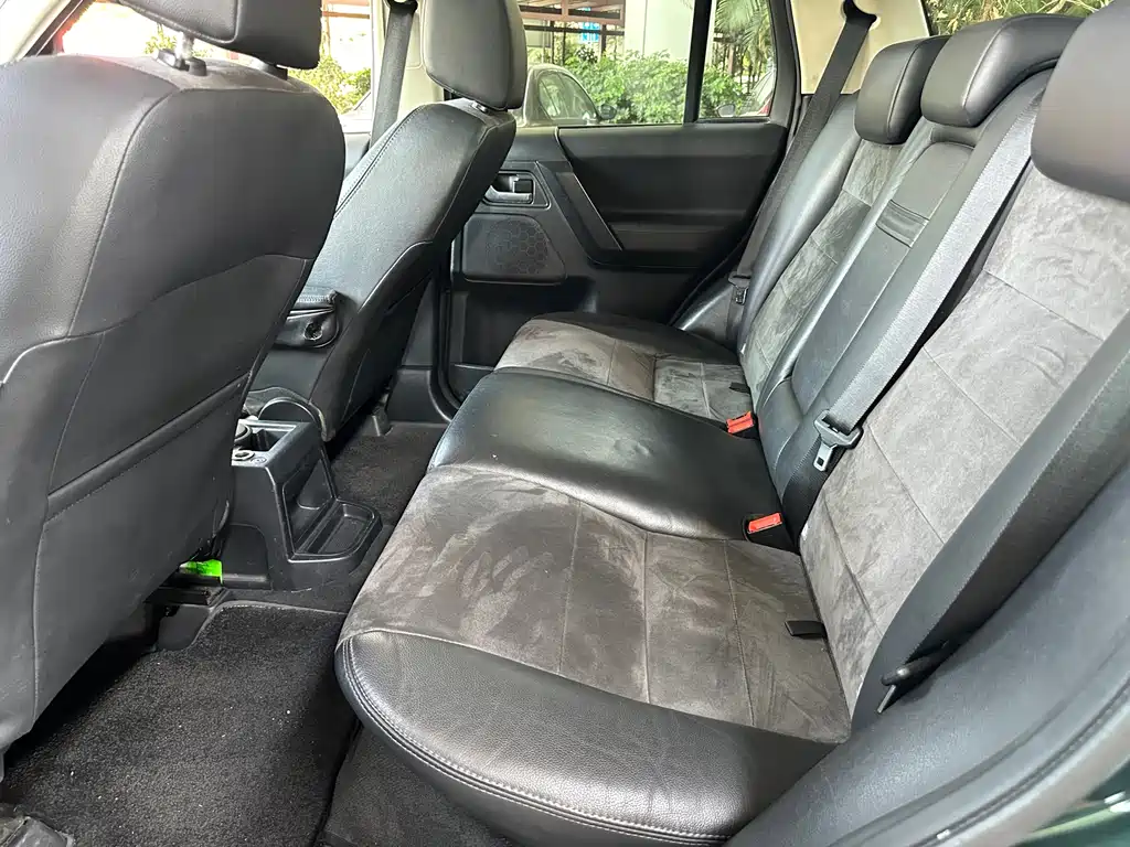Land Rover 2 011 2.2T SD4 HSE