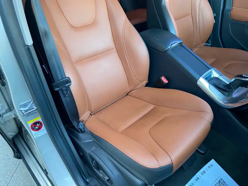 Volvo S60 — миниатюра 17